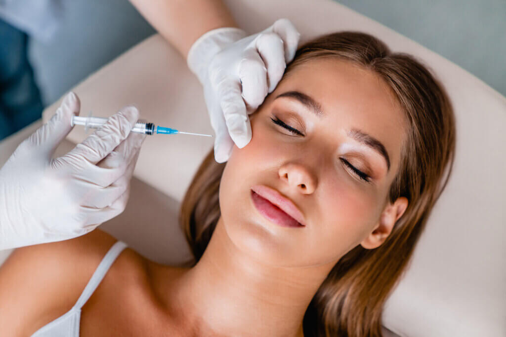 UK to ban Botox & Cosmetic Fillers for Under-18s after ‘Love Island’ influence